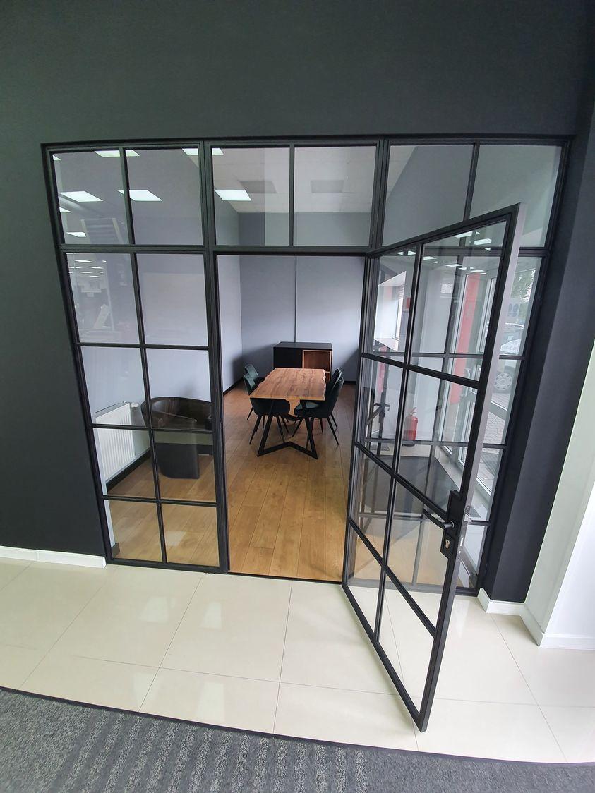 Steel doors and windows Portamet